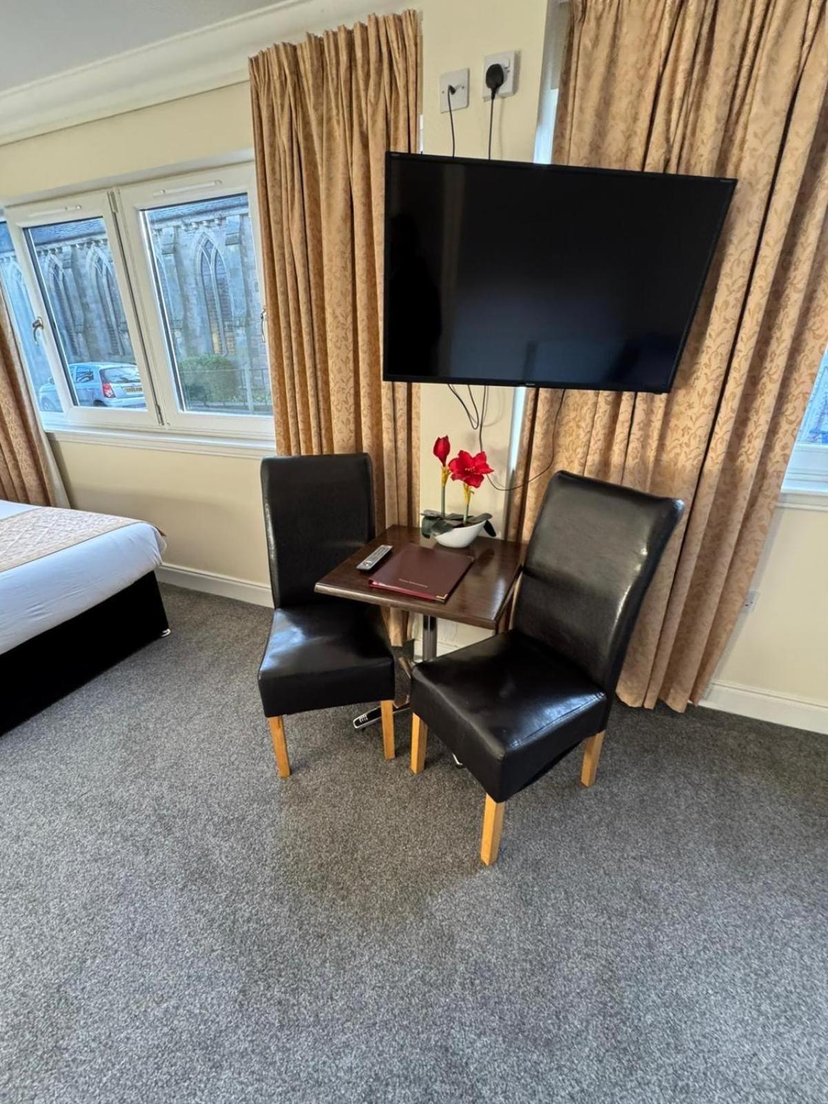 The Waverley Inn ディングウォール エクステリア 写真